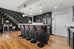 311 E Erie St, Milwaukee, WI 53202 - Photo 11