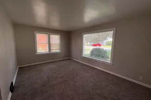 2355 S 76th St, West Allis, WI 53219 - Photo 5