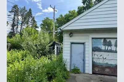 5026 N 60th St, Milwaukee, WI 53218 - Photo 9