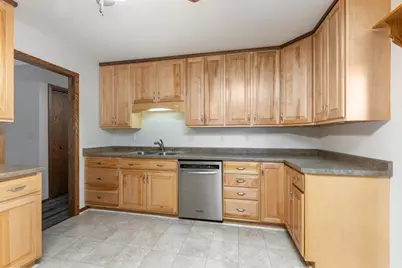 703  Lake St, Onalaska, WI 54650 - Photo 11