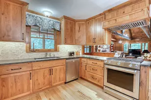 N128W12985 Highland Rd, Germantown, WI 53022 - Photo 15