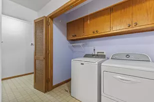 800 E Dean Rd, Fox Point, WI 53217 - Photo 31