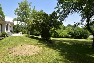 1840 Alverno Dr, Brookfield, WI 53005 - Photo 31