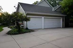 S67W18950 Steeplechase Dr, Muskego, WI 53150 - Photo 9