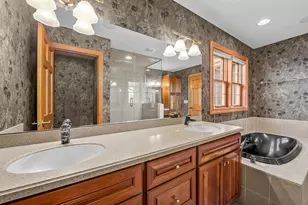 W287N6371 Broadwing Ct, Hartland, WI 53029 - Photo 21
