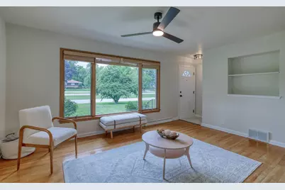8486 N 51st St, Brown Deer, WI 53223 - Photo 5