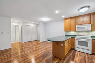 1108 N Milwaukee St, Milwaukee, WI 53202 - Photo 13