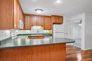 1108 N Milwaukee St, Milwaukee, WI 53202 - Photo 11