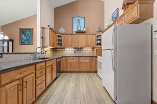 293 Cardinal Ln, Hartland, WI 53029 - Photo 39