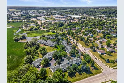 293  Cardinal Ln, Hartland, WI 53029 - Photo 3
