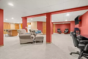 293 Cardinal Ln, Hartland, WI 53029 - Photo 29