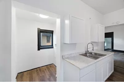 807 N 23rd St, Milwaukee, WI 53233 - Photo 7