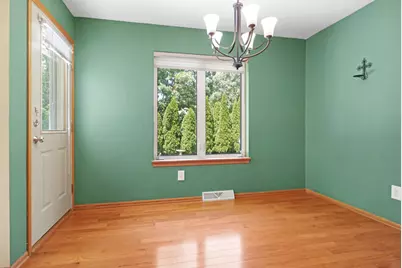 N108W15384  Bel Aire Ln, Germantown, WI 53022 - Photo 7