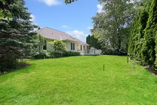 N108W15384 Bel Aire Ln, Germantown, WI 53022 - Photo 21