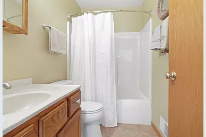 N108W15384  Bel Aire Ln, Germantown, WI 53022 - Photo 17