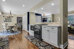 1626 Devonshire Dr, Cedarburg, WI 53012 - Photo 9