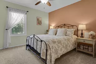 1626 Devonshire Dr, Cedarburg, WI 53012 - Photo 23