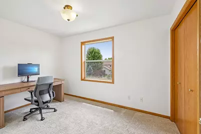 6605  Carlton Dr, Madison, WI 53718 - Photo 13