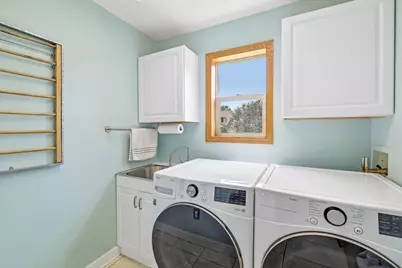 6605  Carlton Dr, Madison, WI 53718 - Photo 15