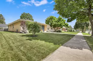 3832 S 93rd St, Milwaukee, WI 53228 - Photo 3