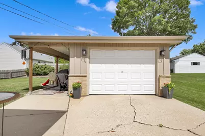 3832 S 93rd St, Milwaukee, WI 53228 - Photo 27