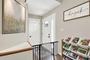 3832 S 93rd St, Milwaukee, WI 53228 - Photo 7
