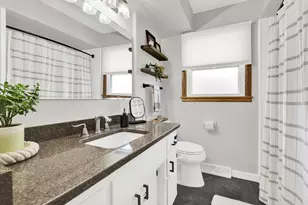 3832 S 93rd St, Milwaukee, WI 53228 - Photo 17