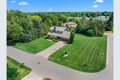16865  Eldorado Dr, Brookfield, WI 53005 - Photo 5