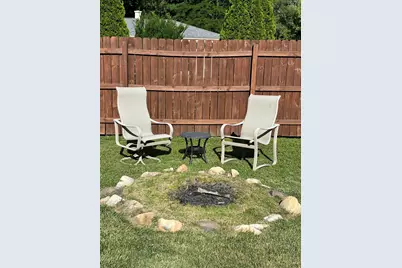 2430 N 2nd Ln, Summit, WI 53066 - Photo 31