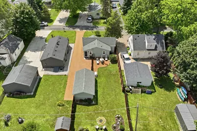 2430 N 2nd Ln, Summit, WI 53066 - Photo 5