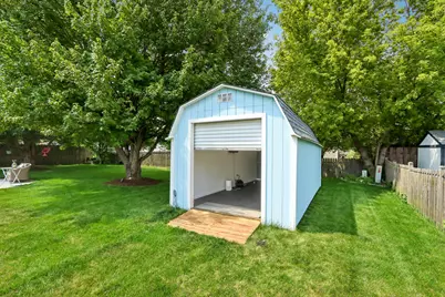 242  Deer Path Dr, Genoa City, WI 53128 - Photo 39