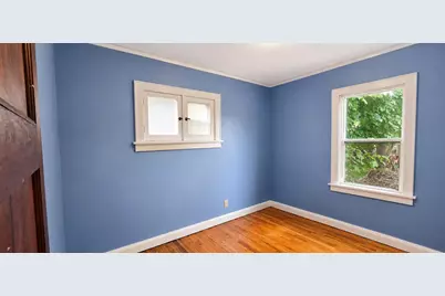 4902 N 19th St, Milwaukee, WI 53209 - Photo 9