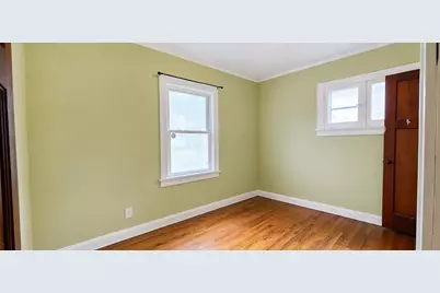 4902 N 19th St, Milwaukee, WI 53209 - Photo 7