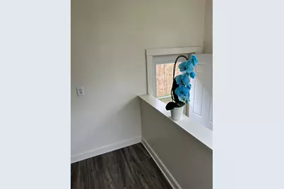 2745 S 68th St, Milwaukee, WI 53219 - Photo 11