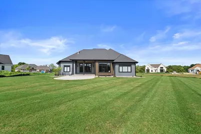 4077  Hawthorn Farm Ct, Delafield, WI 53058 - Photo 43