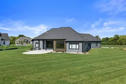 4077  Hawthorn Farm Ct, Delafield, WI 53058 - Photo 57