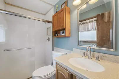 2789 N Mayfair Ct, Wauwatosa, WI 53222 - Photo 21