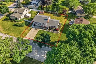 2789 N Mayfair Ct, Wauwatosa, WI 53222 - Photo 35