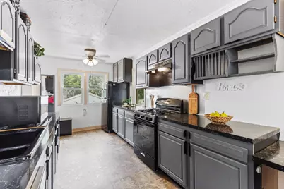 4858 N 71st St St, Milwaukee, WI 53218 - Photo 5