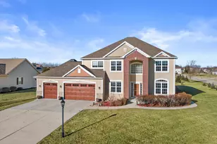 N42W22770 Beacon Ct, Pewaukee, WI 53072 - Photo 47
