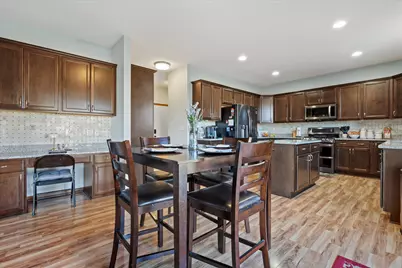 N42W22770  Beacon Ct, Pewaukee, WI 53072 - Photo 5