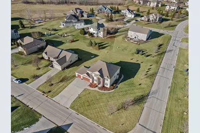 N42W22770  Beacon Ct, Pewaukee, WI 53072 - Photo 43