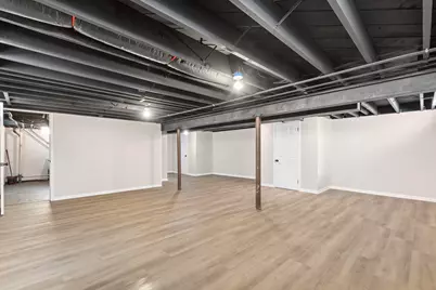 8030 W Colfax Ct, Milwaukee, WI 53218 - Photo 17