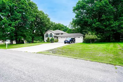 N1496  Meadow Ridge Rd, Greenfield, WI 54601 - Photo 1