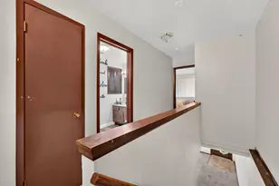 6218 W Port Ave, Milwaukee, WI 53223 - Photo 7