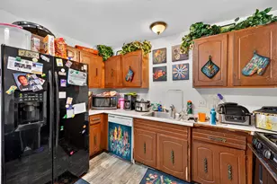 6218 W Port Ave, Milwaukee, WI 53223 - Photo 5
