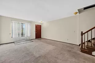 6218 W Port Ave, Milwaukee, WI 53223 - Photo 3