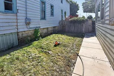 2342 N 2nd St, Milwaukee, WI 53212 - Photo 31