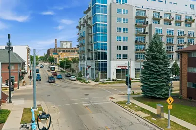 601 E Ogden Ave #504, Milwaukee, WI 53202 - Photo 27