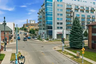601 E Ogden Ave, Milwaukee, WI 53202 - Photo 27
